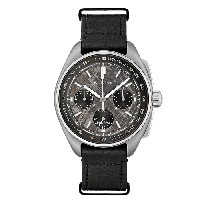 Bulova Lunar Pilot 96A312 - Limitierte Mondlandungs-Uhr mit Meteoriten-Zifferblatt