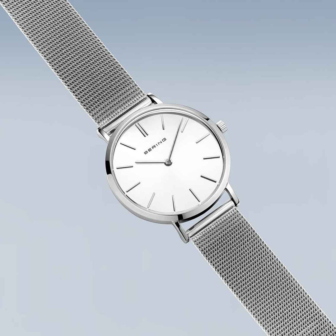 Bering Classic 14134-004 Damenuhr, silber glänzend, Milanaise-Armband