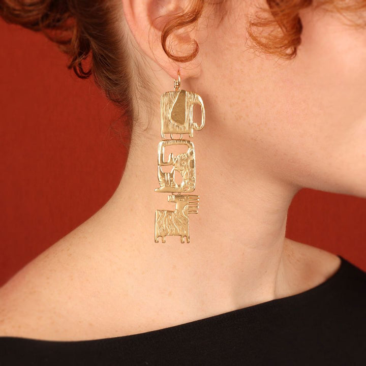 Ohrhänger Swahili – Handbemalte Designer-Ohrhänger in Gold