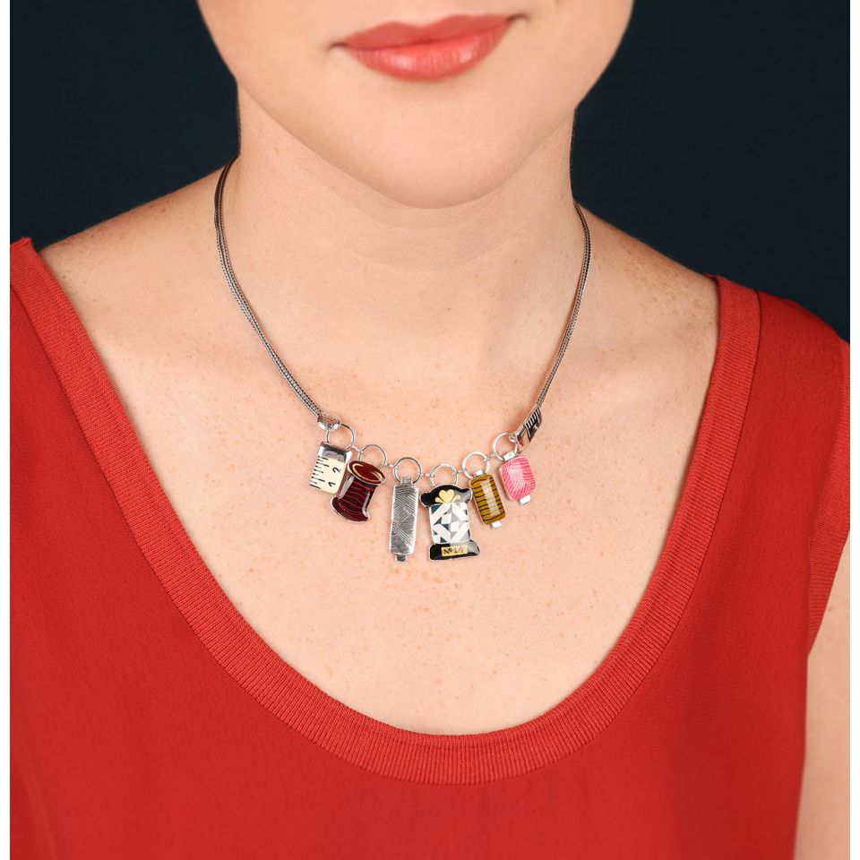 Taratata Halskette Ruban – Bunte Statement-Kette mit handgemalten Mustern